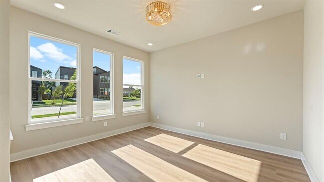 Foto del edificio - 1303 SW Journey Ln