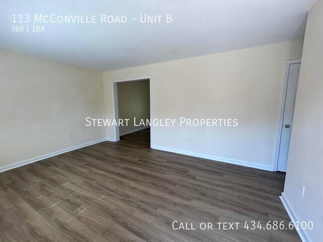Foto del edificio - 113 McConville Rd