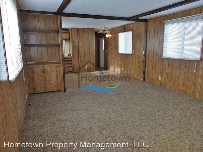 Building Photo - 3 br, 2 bath House - 1405 Church St #3