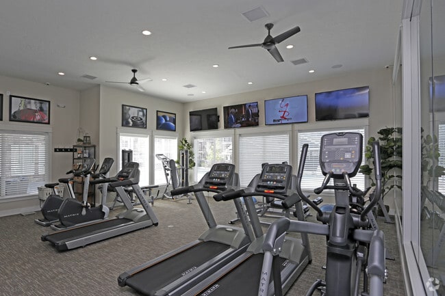 Interior Photo - The Station Apartments at Gateway
