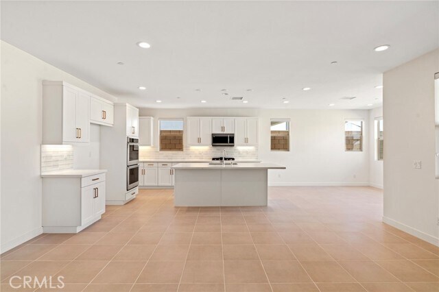 Foto del edificio - 74356 Nichols Dr