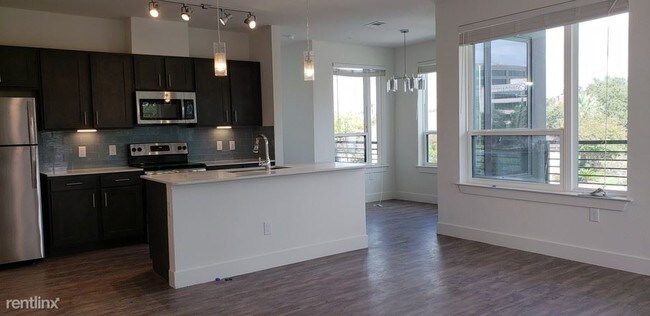 Building Photo - 5441 Babcock Rd