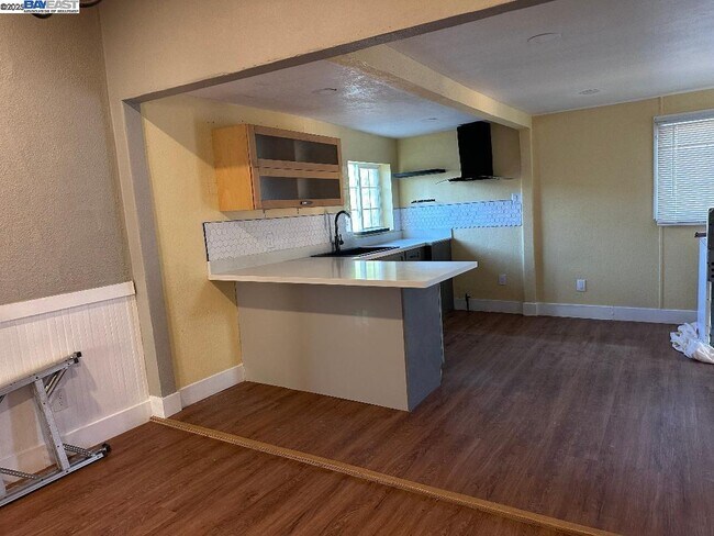 Foto del edificio - 1650 E Lindsay St