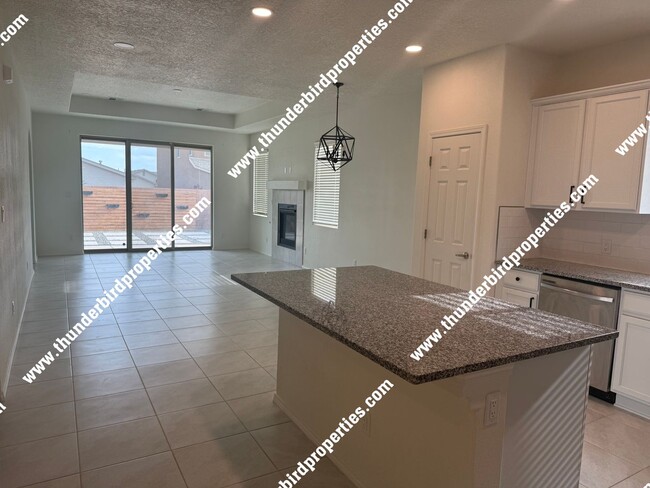 Foto del edificio - Great 4 bedroom home - Rio Rancho