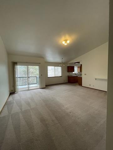 Foto principal - 881 Homedale Rd