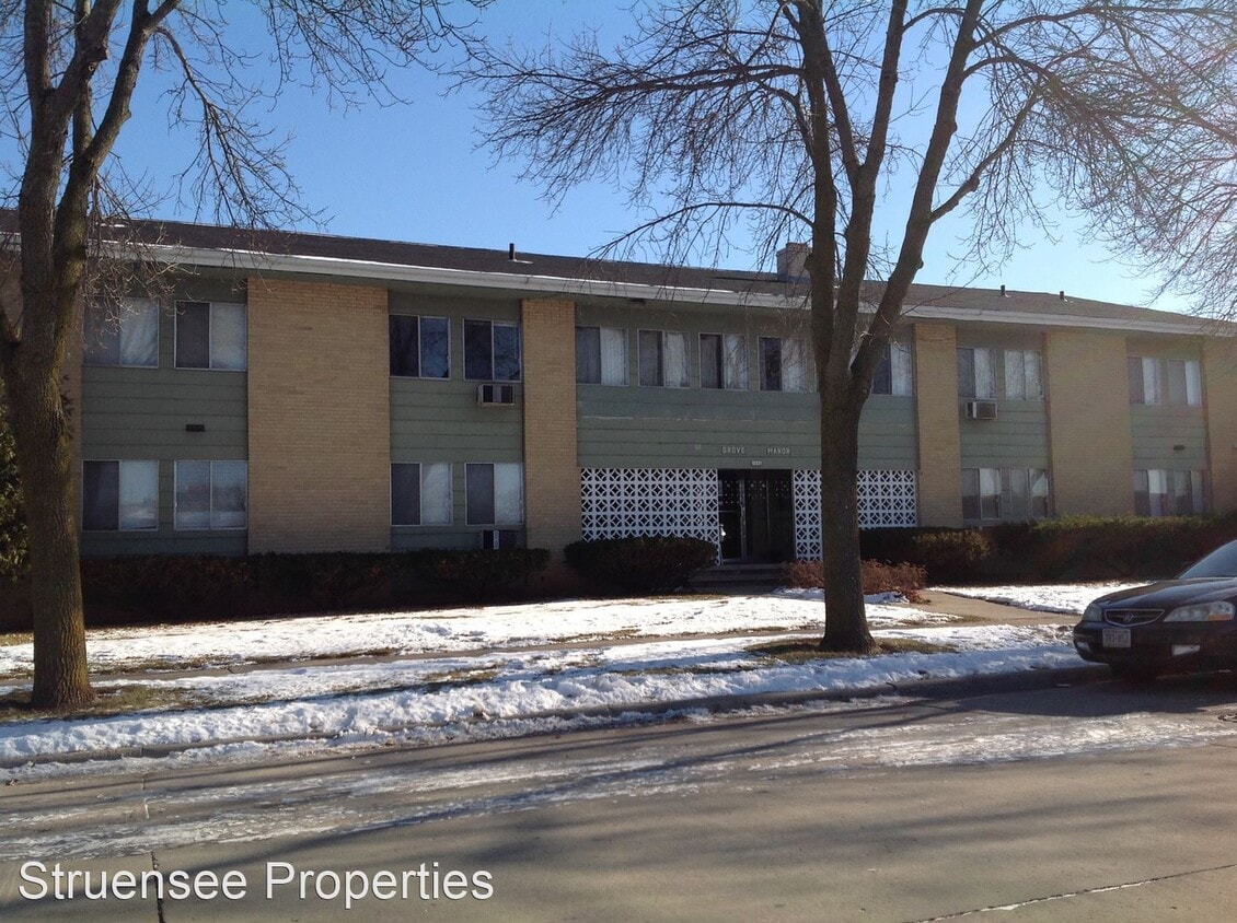1902 Grove St, Oshkosh, WI 54901 Room for Rent in Oshkosh, WI
