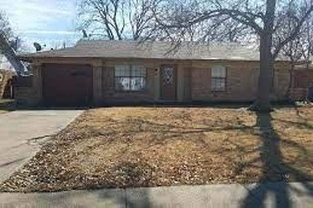 Building Photo - 812 Quinette Dr