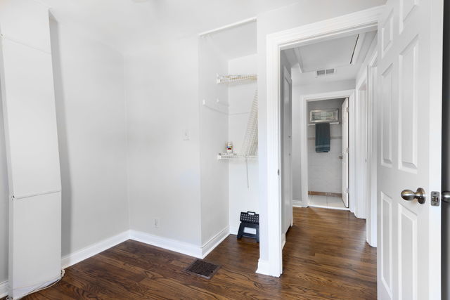 Foto del edificio - 6442 S Lockwood Ave