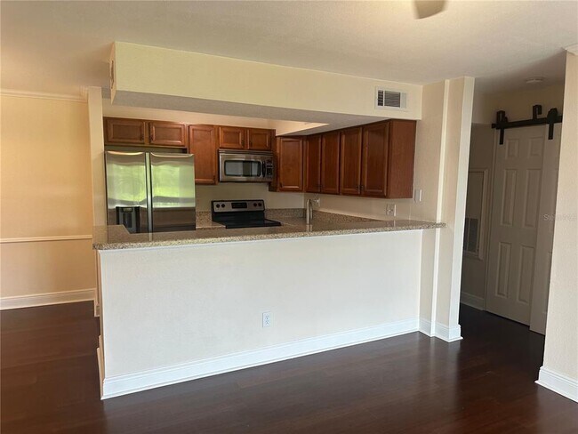 Foto del edificio - 9100 Dr M.L.K. Jr St N