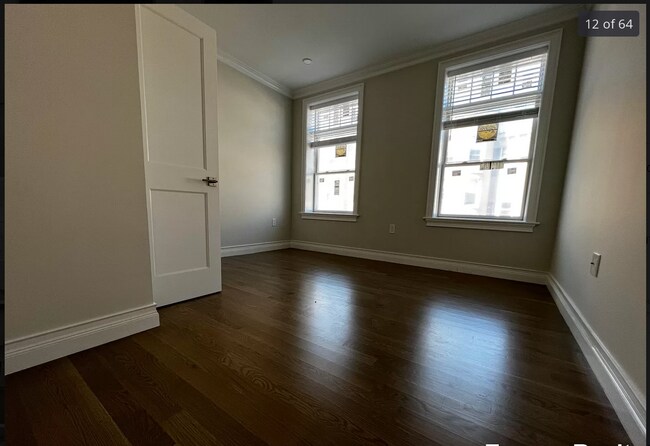 Foto del edificio - 14 Mount Hood Rd