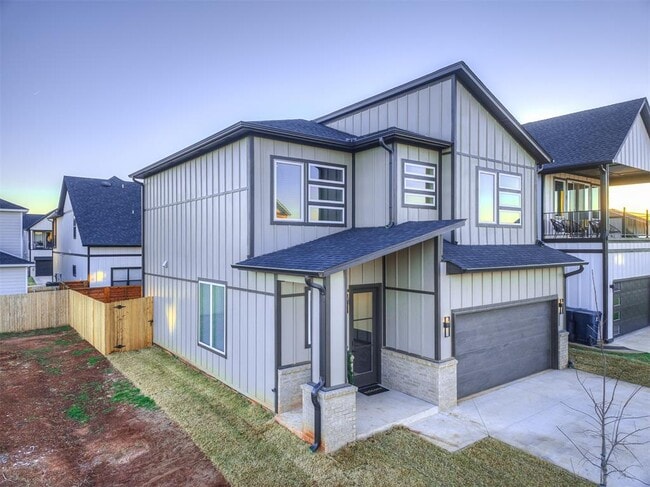 Building Photo - 2548 NW 131st St