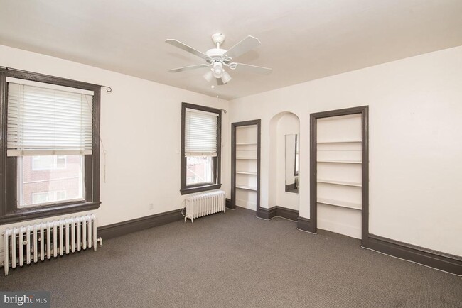 Building Photo - 815 N 24th St