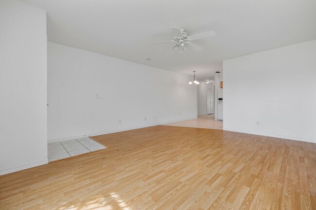 Building Photo - JK GNM4940 LLC 3218 &amp; 3220 SW 7th Pl *7.1