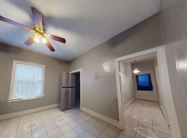 Foto del edificio - 20-22-22 Holmes St