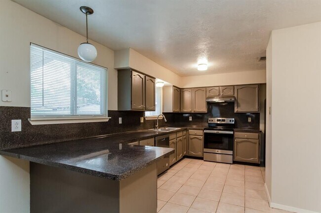 Foto del edificio - 22506 Spring Gate Dr