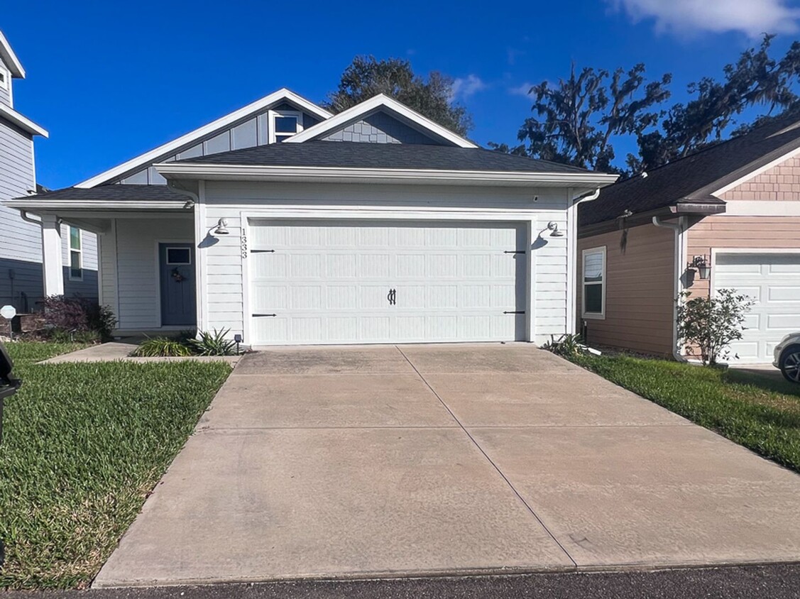 Foto principal - 3BR/2BA House in South Pointe - available ...