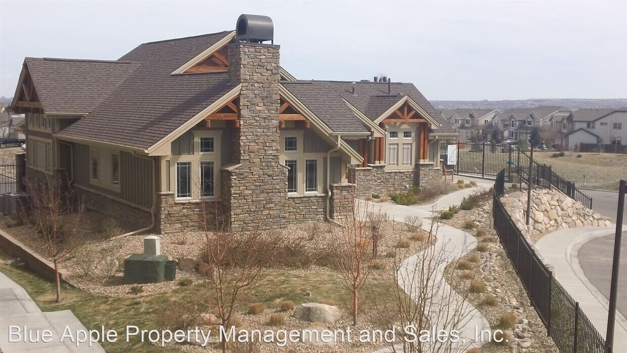 Primary Photo - 3 br, 2 bath House - 10056 W. Unser Dr. #302