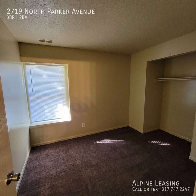 Building Photo - 2719 N Parker Ave