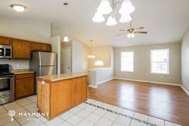 Building Photo - 1684 Deer Run Dr