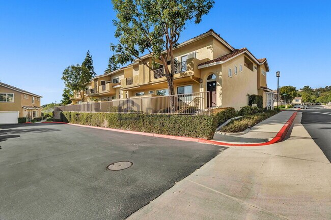 Building Photo - 28492 Porsena Way