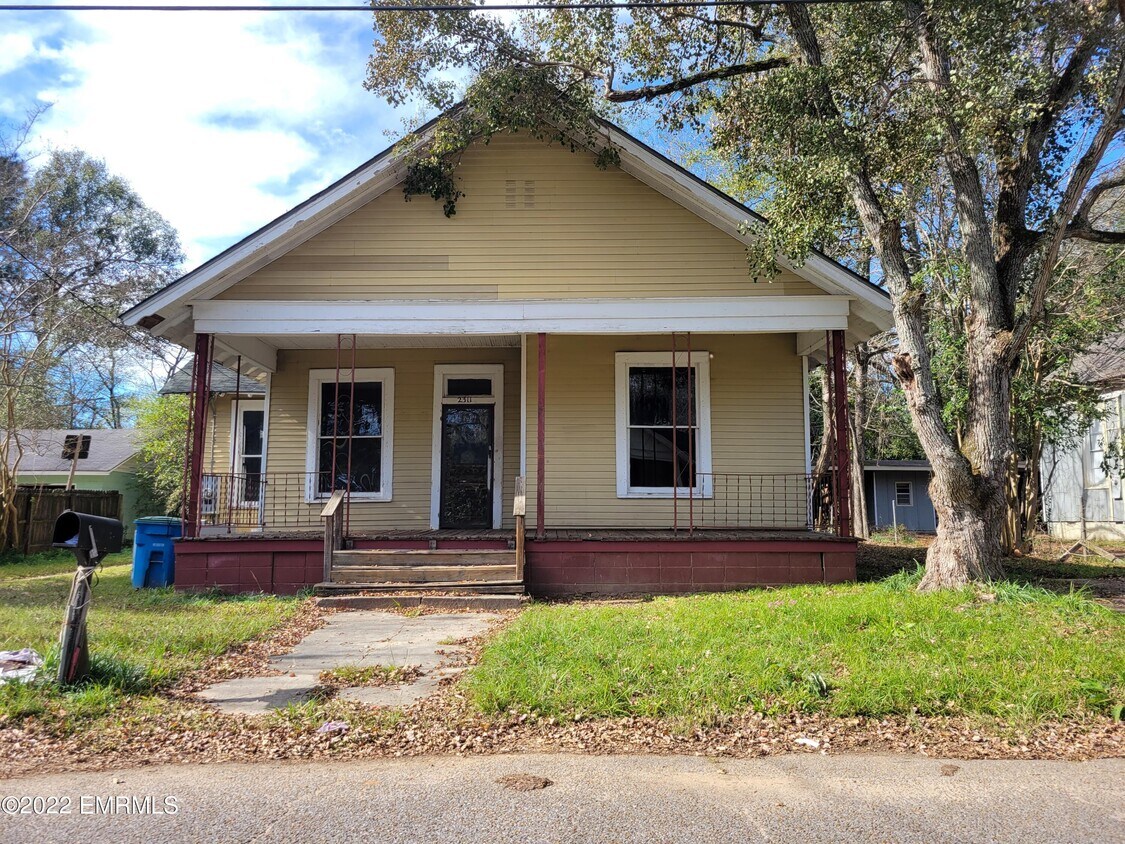 2311 41st Ave, Meridian, MS 39307 House Rental in Meridian, MS