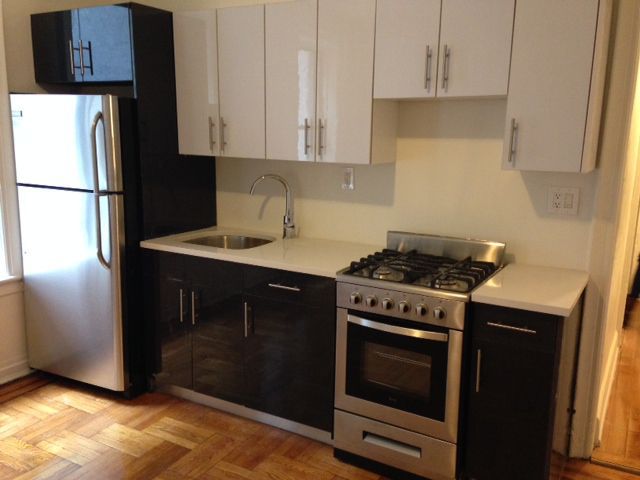 Foto principal - 879 Lenox Rd