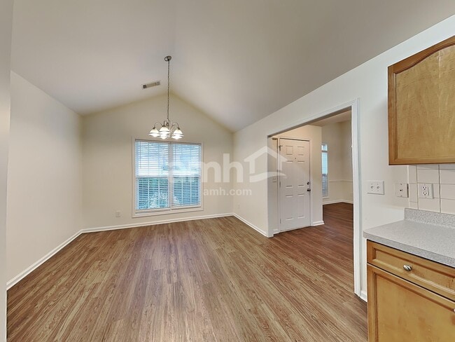 Building Photo - 1061 High Tide Trail