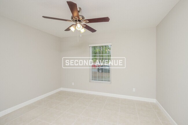 Foto del edificio - 550 Waterside RD SE
