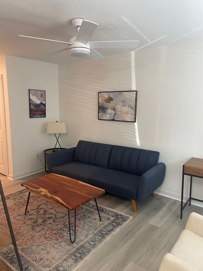 Foto del edificio - 2 BR 2.5 Bath Townhome