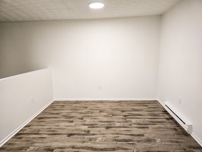 Building Photo - Paige & Downsview