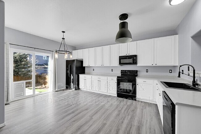 Building Photo - 1850 Walton Dr