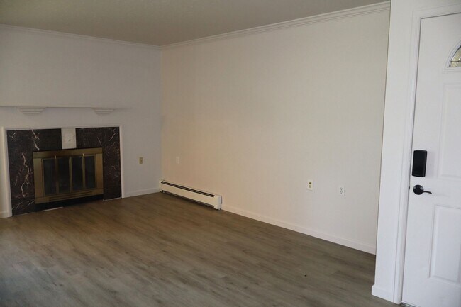 Foto del edificio - Cozy 1 Bedroom Apartment in Heart of Fort ...
