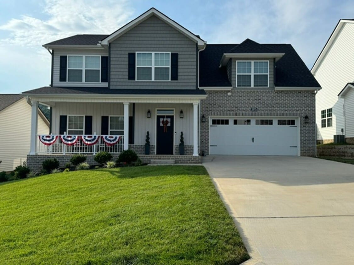 Knoxville 37920 - **COMING AVAILABLE August 1st** Beautiful single family home located in South K... - Knoxville 37920 - **COMING AVAILABLE August 1st** Beautiful single family home located in South K...
