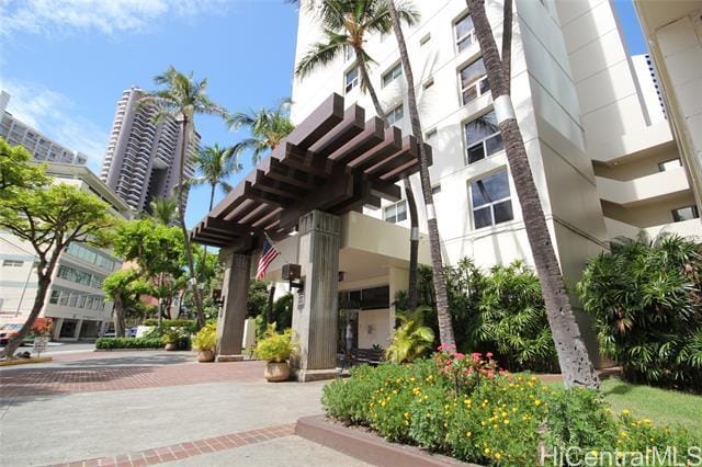 Foto del edificio - 469 Ena Rd