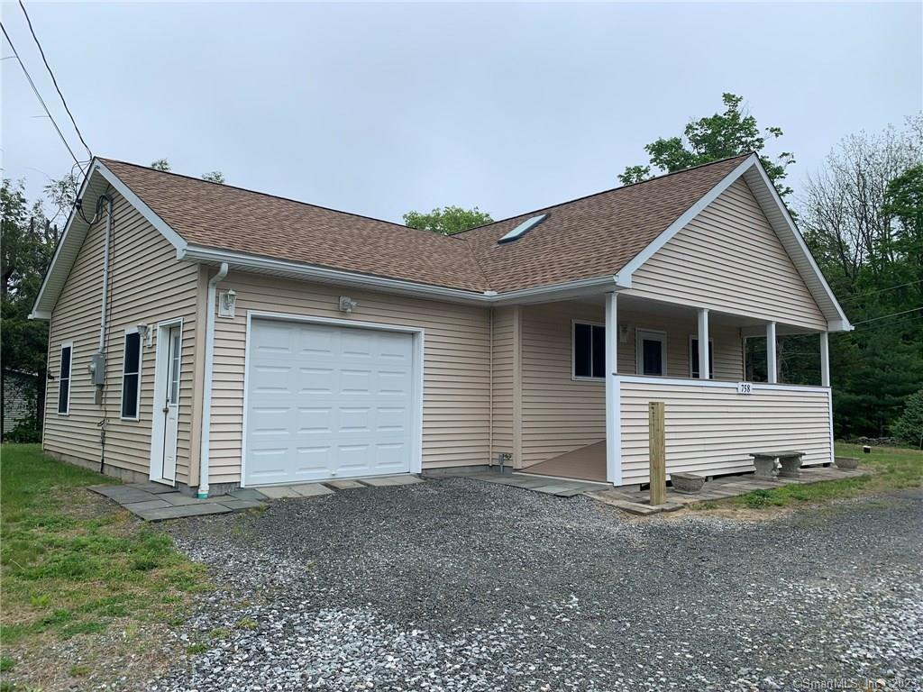 Foto principal - 758 Hamilton Ave