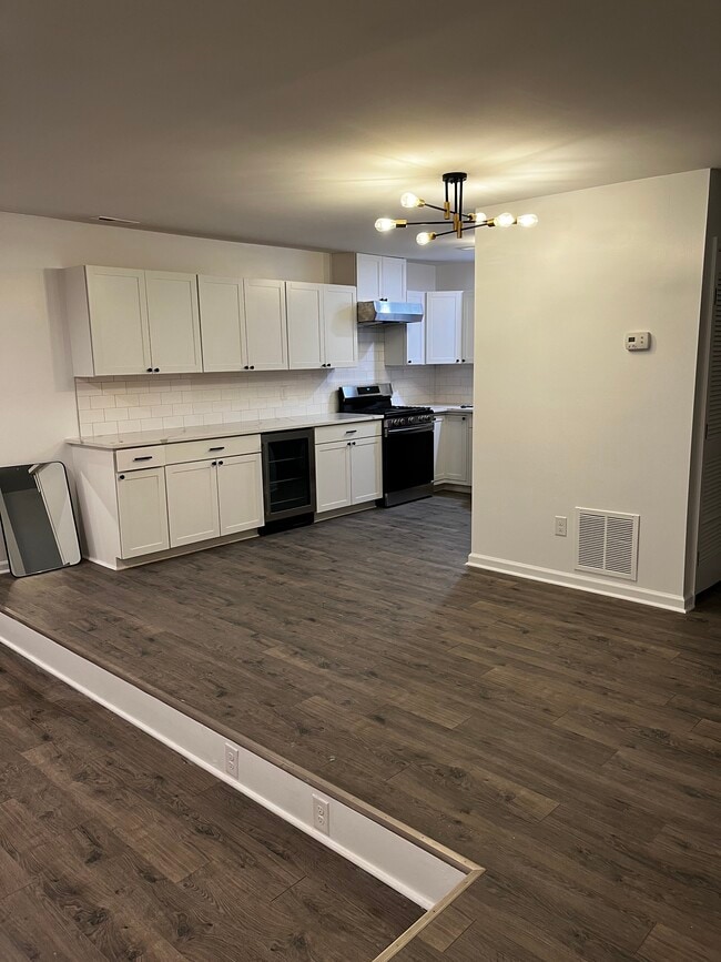 Building Photo - 426 Wynridge Dr