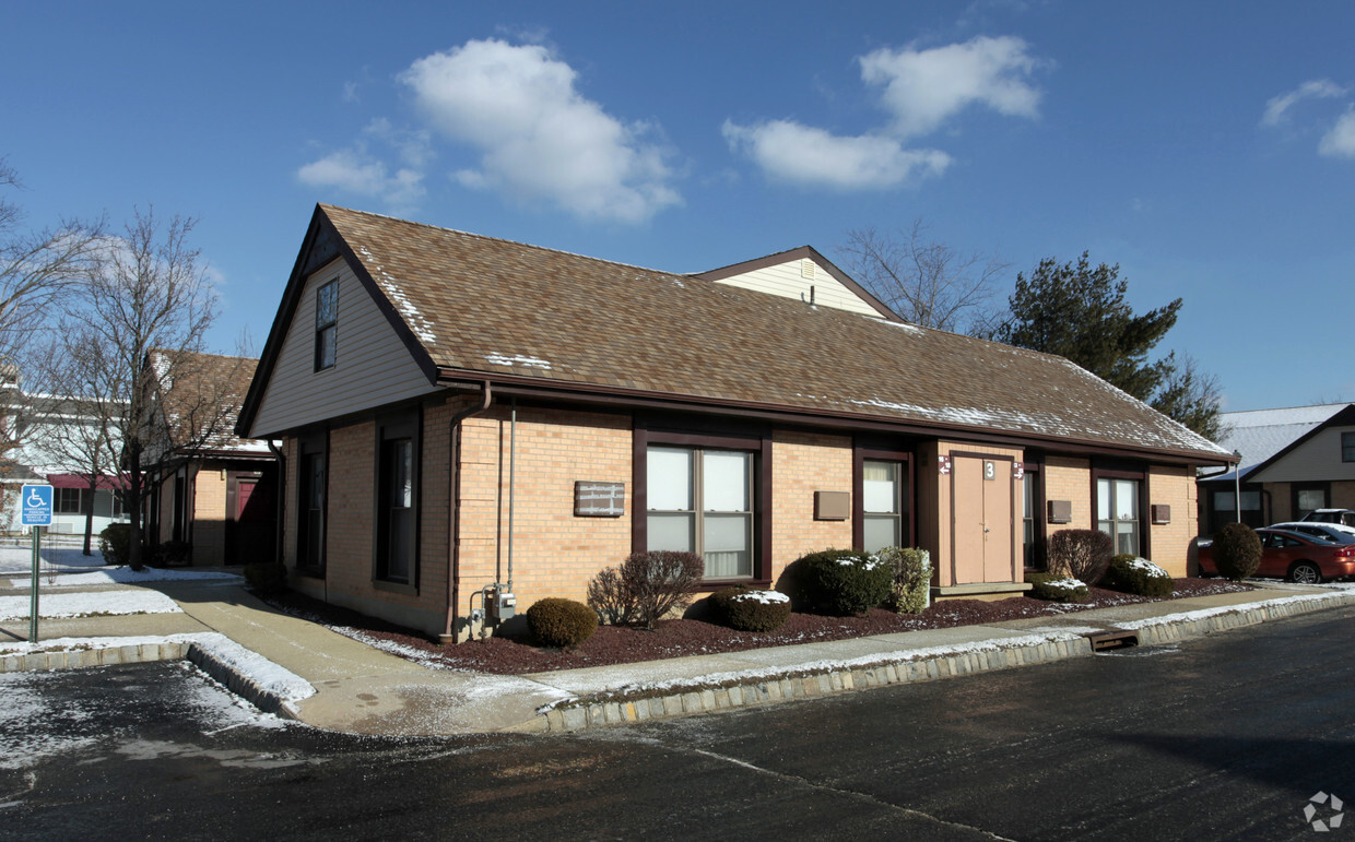 Primary Photo - Minnisink Village Senior Apartments