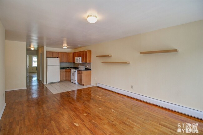 Foto del edificio - 245 Skillman Ave