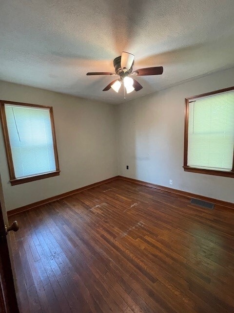 Bedroom #2, Hardwood 11'4" x 9'9" - 1409 N Woodburn Ave