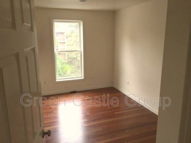 Foto del edificio - 355 Pearl St