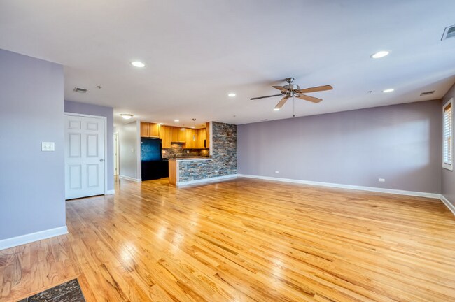 Foto del edificio - 7707 W Westwood Dr