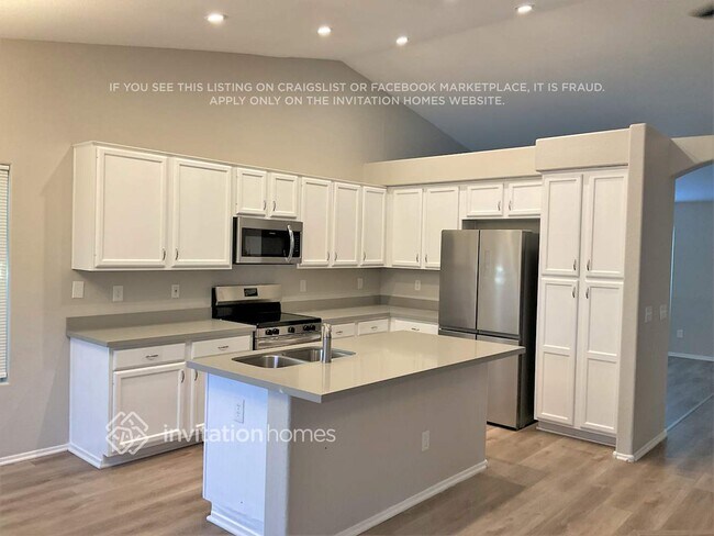 Building Photo - 7358 E Nopal Ave