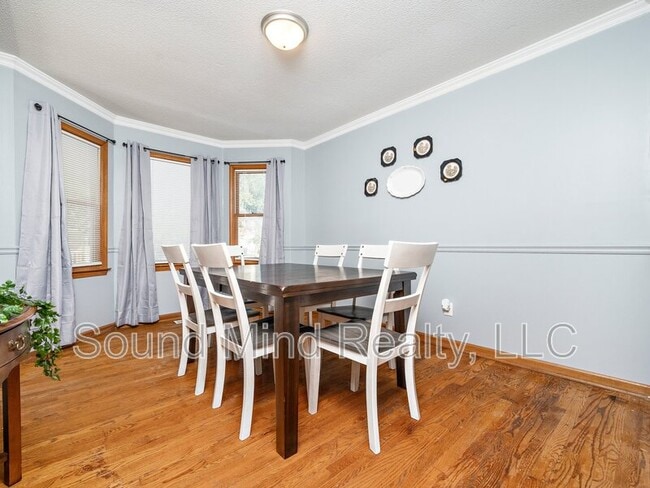 Foto del edificio - 3600 Ladywood Ct