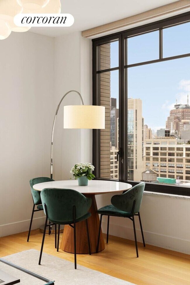 Foto del edificio - 110 Charlton St