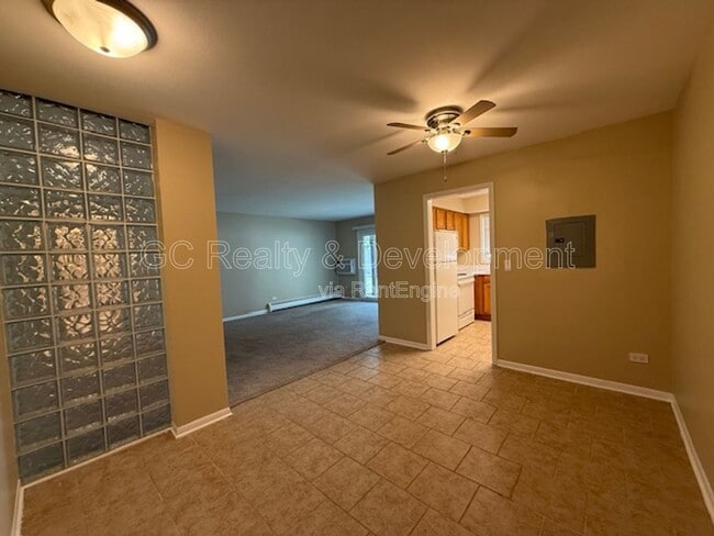 Foto del edificio - 268 N Carter St