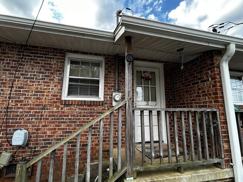 Primary Photo - 117 Bryant St