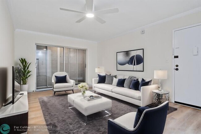 Building Photo - 9 Jacaranda Dr