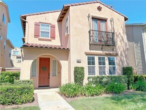 Building Photo - 15823 Elfin Forest Ave