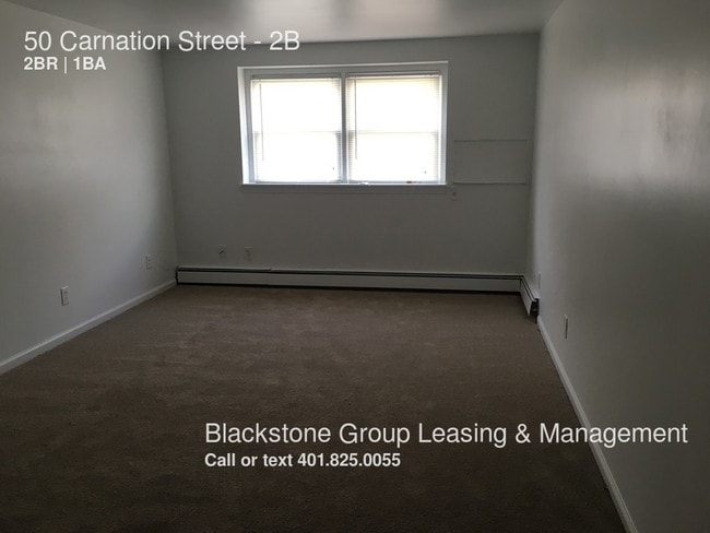 Building Photo - 50 Carnation St