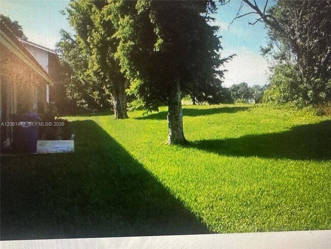 Foto del edificio - 9010 NW 38th Dr